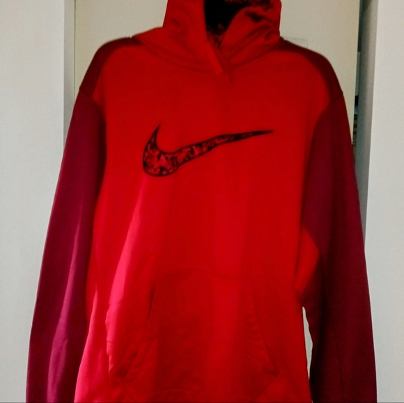 Two tone Therma Fit Hoodie. XL - Picture 8 of 9